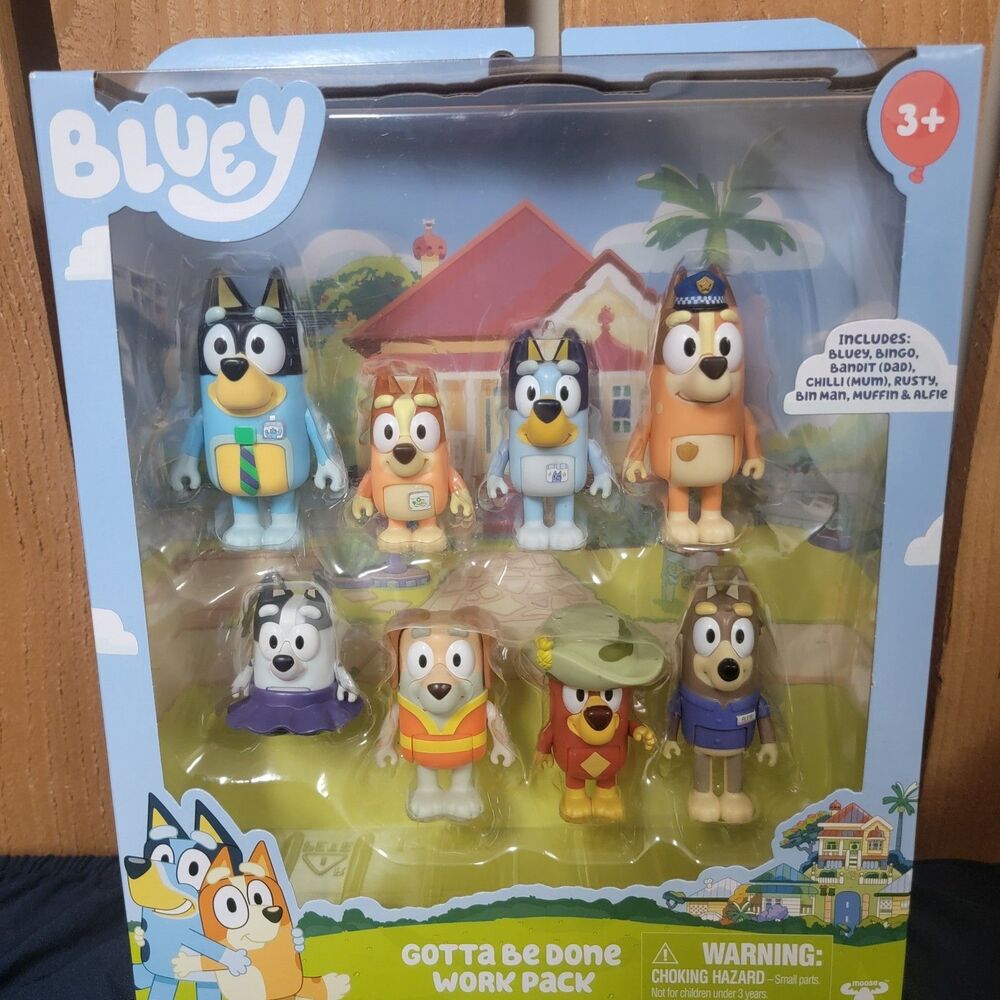 Bluey Family and Friends Gotta Be Done Work Pack 8 Figure Multi Pack